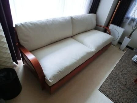 poppy 3 seater 001.jp